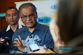 Malaysia's Health Minister Datuk Seri Dr Dzulkefly Ahmad says measures are being implemented at all international entry points nationwide to strengthen the country’s preparedness against the potential spread of the Nipah virus. (Photo: Bernama)