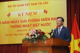 Vietnamese Ambassador to Laos Nguyen Minh Tam speaks at the event (Photo: VNA)
