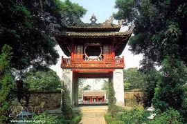 Khue Van Cac (Khue Van Pavilion) stands as a defining cultural symbol of Hanoi, closely associated with Vietnam’s long-standing tradition of valuing education and honouring knowledge. (Photo: VNA)