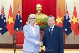 General Secretary of the Communist Party of Vietnam Central Committee To Lam (right) and Australian Governor-General Sam Mostyn. (Photo: VNA)