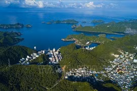 The Cat Ba Archipelago comprises 367 islands of various sizes, of which Cat Ba Island is the largest, covering around 100 sq.km, and is part of the Cat Hai Special Zone. (Photo: VNA)