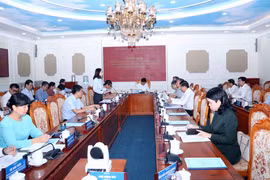 Ho Chi Minh City's Election Committee convenes its eighth meeting on March 11. (Photo: VNA)