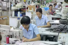 Solutions to promote economic growth sketched out