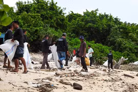 Indonesia promotes model of healthy, waste-free marine ecosystem