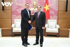Vice Chairman of the National Assembly (NA) Tran Quang Phuong on September 3 receives Vice President of the United Socialist Party of Venezuela (PSUV) Jesús German Faria Tortosa (Photo: vov.vn)