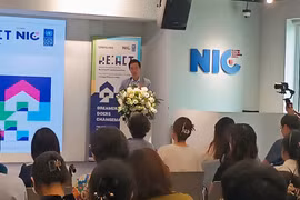 Deputy Director of the Vietnam National Innovation Centre (NIC) Do Tien Thinh speaks at the launch of RE:ACT in Hanoi on August 7. (Photo: NIC)