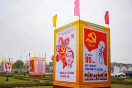 A poster marking the 95th founding anniversary of the Communist Party of Vietnam (February 3, 1930 – 2025). (Photo: VNA)