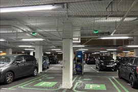 An EV parking lot in the UK (Photo: VNA)