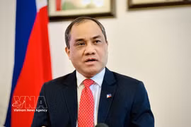 Philippine Ambassador to Vietnam Francisco Noel R. Fernandez III in an interview with the Vietnam News Agency (Photo: VNA)