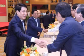 State President Luong Cuong and PM Pham Minh Chinh attend the gathering (Photo: VNA)