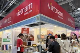 Vietnam Pavilion at the Global Sources Trade Show 2025 in Hong Kong (China). (Photo: VNA)