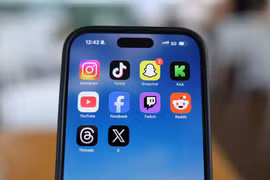 Malaysia tightens social media regulations