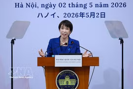 Japanese Prime Minister Takaichi Sanae delivers a keynote policy speech at Vietnam National University, Hanoi. (Photo: VNA)