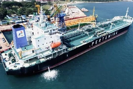 Two Indonesian oil tankers stranded in Persian Gulf