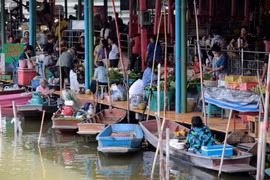 Thailand records 4.24% drop in foreign visitors