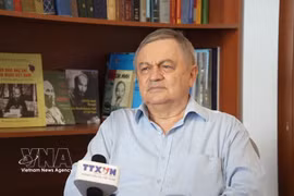 Dr Anatoly Sokolov from the Oriental Research Institute under the Russian Academy of Sciences in an interview with the Vietnam News Agency (VNA)'s correspondent in Russia. (Photo: VNA)