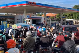 Laos confirms stable fuel supply