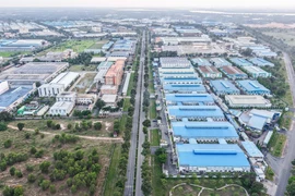 Currently, Dong Nai is home to 31 operational industrial parks, employing more than 584,000 domestic workers and 8,477 foreign employees. (Photo: VNA)