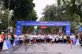 A race is held within the framework of the Earth Hour 2025. (Photo: The Ministry of Industry and Trade)
