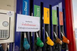 A petrol station in Phitsanulok ran out of diesel fuel on March 16. (Photo: Public Relations Department)