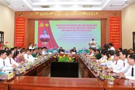 The meeting between Bac Lieu province representatives and the working delegation of Cambodia’s Preah Sihanouk province on January 14. (Photo: VNA)