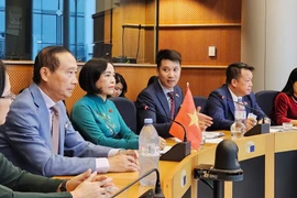 National Assembly Vice Chairwoman Nguyen Thi Thanh (3rd from left) at her meeting with European Parliament (EP) Vice-President Younous Omarjee (Photo: daibieunhandan.vn)