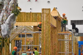 Over 90% of infrastructure items, including electricity, water supply, security and communications systems, have been completed for the Autumn Fair 2025. (Photo: VNA)