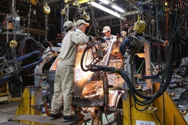 At an auto factory in Thanh Hoa province (Photo: VNA)