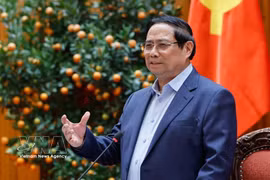 Prime Minister Pham Minh Chinh speaks at the meeting of the Government's standing members in Hanoi on March 4 (Photo: VNA)