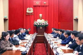 Minister of Public Security General Luong Tam Quang hosts a reception for Kerry Person, Vice President of Data Centre Planning at Amazon Web Services (AWS) - part of Amazon in Hanoi on March 4 (Photo: VNA)
