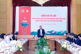 Party General Secretary To Lam speaks at the working session in Hanoi on March 4 to review preparations for a draft regulation on political and ideological work within the Party. (Photo: VNA)