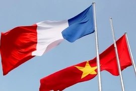 Vietnam congratulates France on 236th National Day