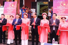Delegates at the launch of a series of exhibitions and heritage education activities to mark the 20th anniversary of Vietnam Cultural Heritage Day (November 23, 2005 – 2025). (Photo: VNA)