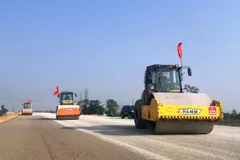 A section of an Eastern North-South Expressway project for 2021-2025 under construction. (Photo: VietnamPlus)