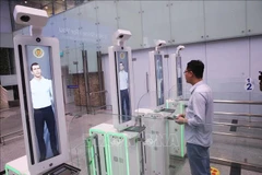 The newly deployed automated immigration control system was officially handed over at Da Nang International Airport on March 20, 2025. (Photo: VNA) 