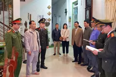 The central city of Hue’s police security investigation agency announces the prosecution, detention, and arrest warrant for Nguyen Xuan Binh. (Photo: VNA)