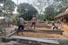 Under the housing improvement programme, a house is being built in Cam Tuyen commune, Cam Lo district in Quang Tri province (Photo: VNA)