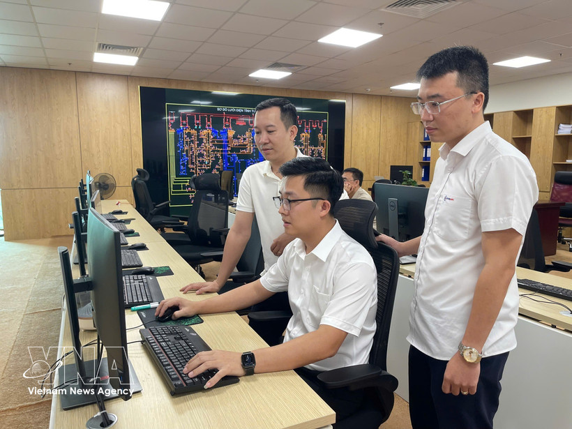 Artificial intelligence (AI) is increasingly seen as a key driver of business growth in the new era. (Illustrative photo: VNA)