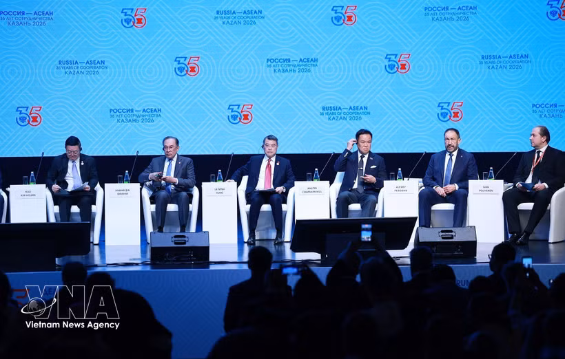 Leaders attend the opening ceremony of the ASEAN-Russia Business Forum, held in Kazan on June 17, 2026, on the sidelines of the ASEAN-Russia Commemorative Summit. (Photo: VNA)