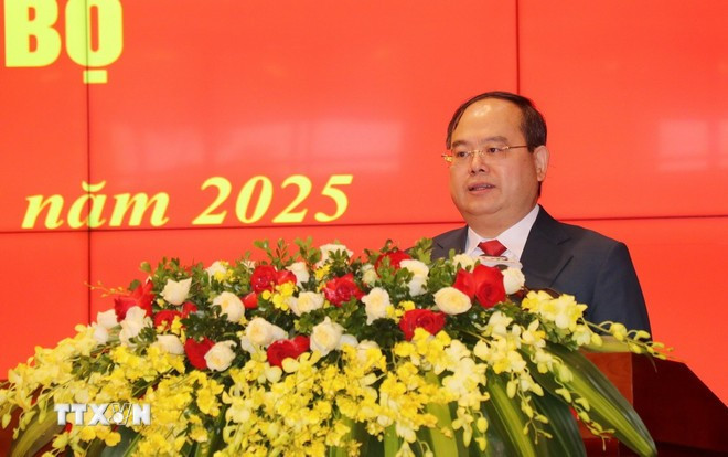 Quan Minh Cuong, Secretary of the Quang Ninh Party Committee and head of the province's delegation to the ongoing 14th National Congress of the Communist Party of Vietnam. (Photo: VNA)