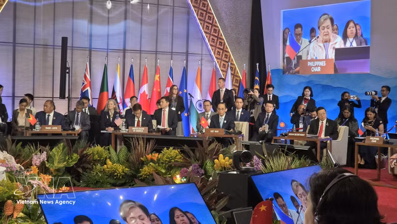 Vietnamese Minister of Foreign Affairs Le Hoai Trung attends the 33rd ASEAN Regional Forum in the Philippines on July 23, 2026. (Photo: VNA)