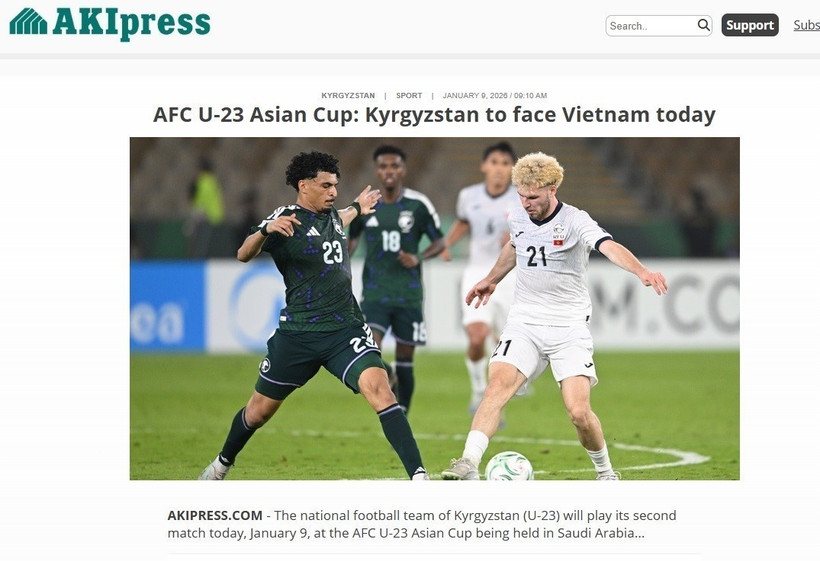Screenshot photo of the article about the match between Vietnam's U23 and Kyrgyzstan's U23 at King Abdullah Sports City Hall on January 9 on Aki Press.