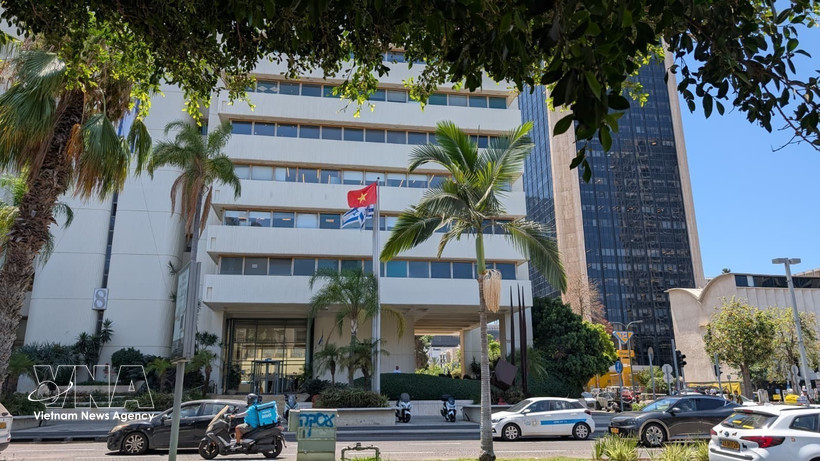 The Vietnamese Embassy in Israel is located within the Beit Amot building on Sha’ul Hamelech street, Tel Aviv. (Photo: VNA)