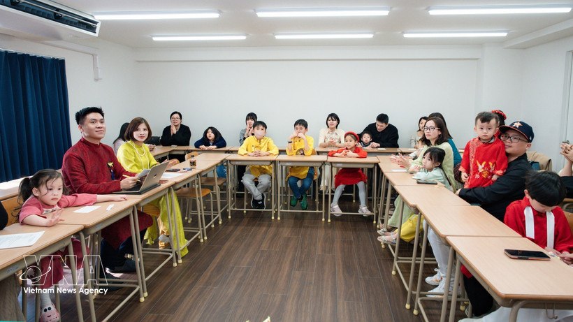 An overview of the programme hemed “Preserving Vietnamese Culture – Preserving the Vietnamese Language in Japan,” on March 8 to celebrate the International Women’s Day. (Photo: VNA)