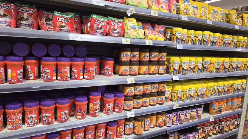 Cocoa-based products on a supermarket shelf in Algeria (Photo: VNA)