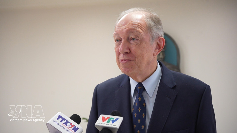 Andrey Tatarinov, former Russian Ambassador to Vietnam and head of the judging panel (Photo: vNA)