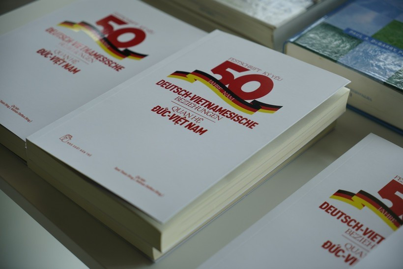 A commemorative publication titled “50 Years of Germany – Vietnam Relations: Partners in the Past, Present and Future”, published in 2025, offers a timely and comprehensive reflection not only on the 50th anniversary but also on the two countries' strategic path ahead. (Illustrative photo: the Vietnamese – German University) 