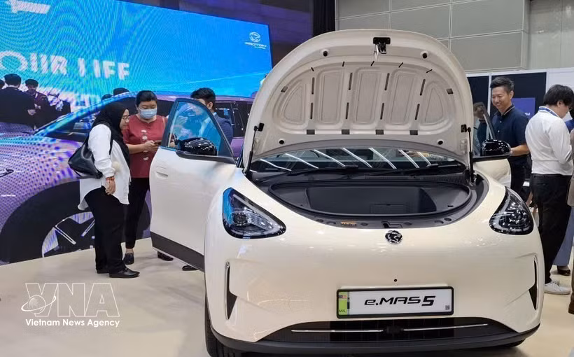 Proton's latest e.MAS 5 electric vehicle launched recently in Malaysia. (Illustrative photo: VNA)