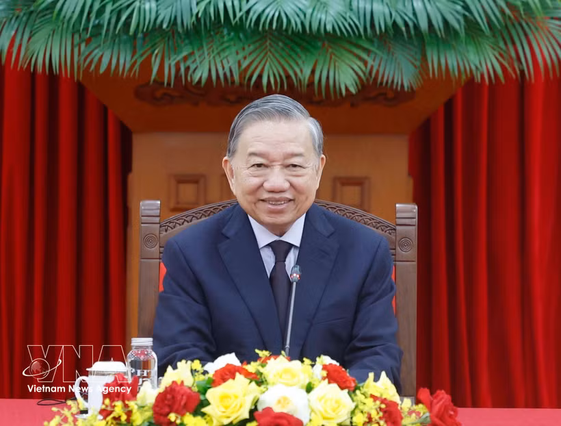 General Secretary of the Communist Party of Vietnam (CPV) Central Committee and State President To Lam on April 24 holds phone talks with Australian Prime Minister Anthony Albanese. (Photo: VNA)