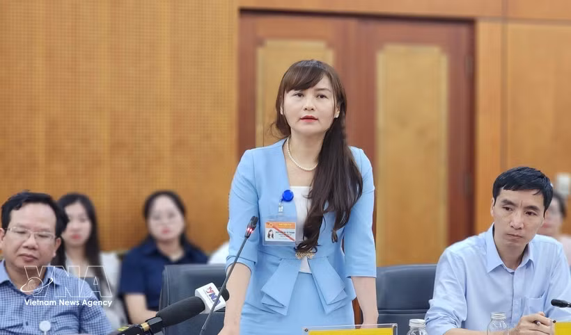 Deputy Director of the Ministry of Home Affairs’ Department of Local Government Nguyen Thi Tu Thanh speaks at the press briefing. (Photo: VNA)